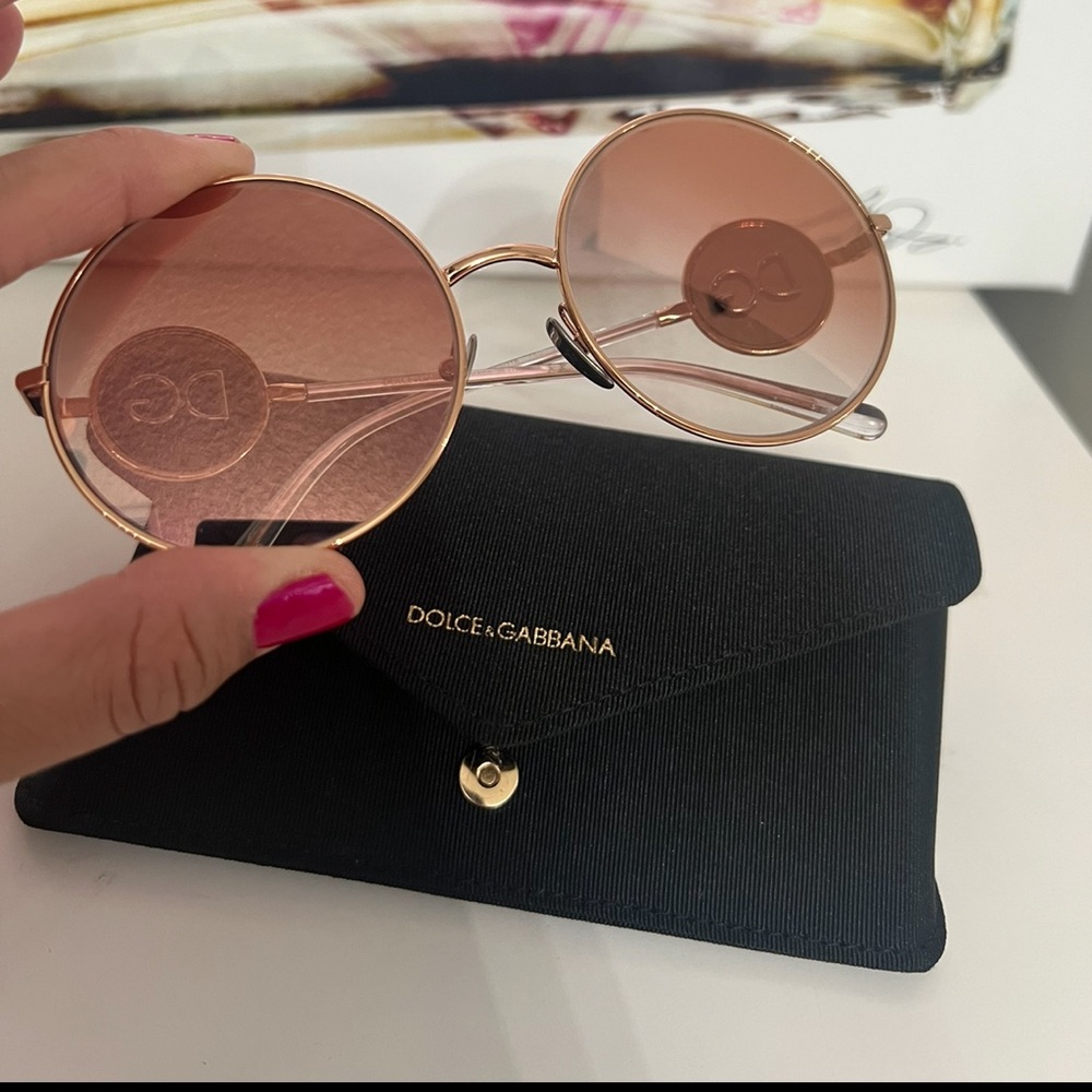 Dolce and Gabbana Authentic New rose gold sunglasses. - Picture 11 of 15